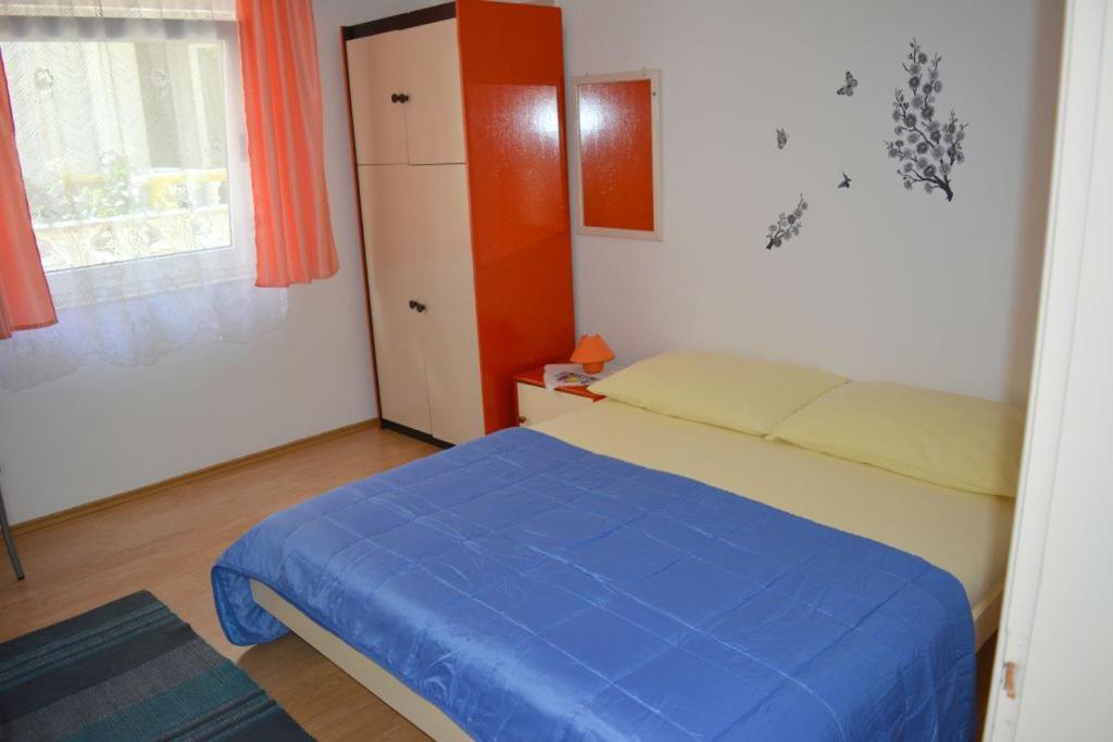 Apartmani Andrej Vodice โวดีเซ ภายนอก รูปภาพ