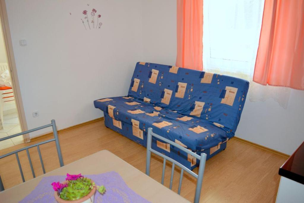 Apartmani Andrej Vodice โวดีเซ ภายนอก รูปภาพ