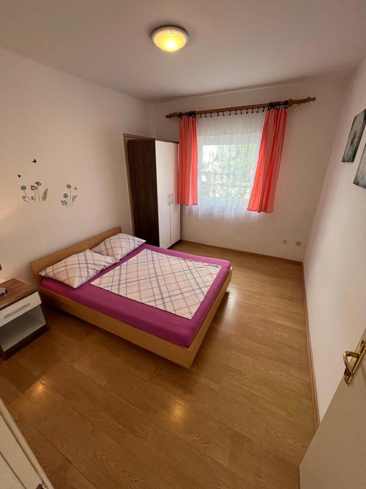 Apartmani Andrej Vodice โวดีเซ ภายนอก รูปภาพ